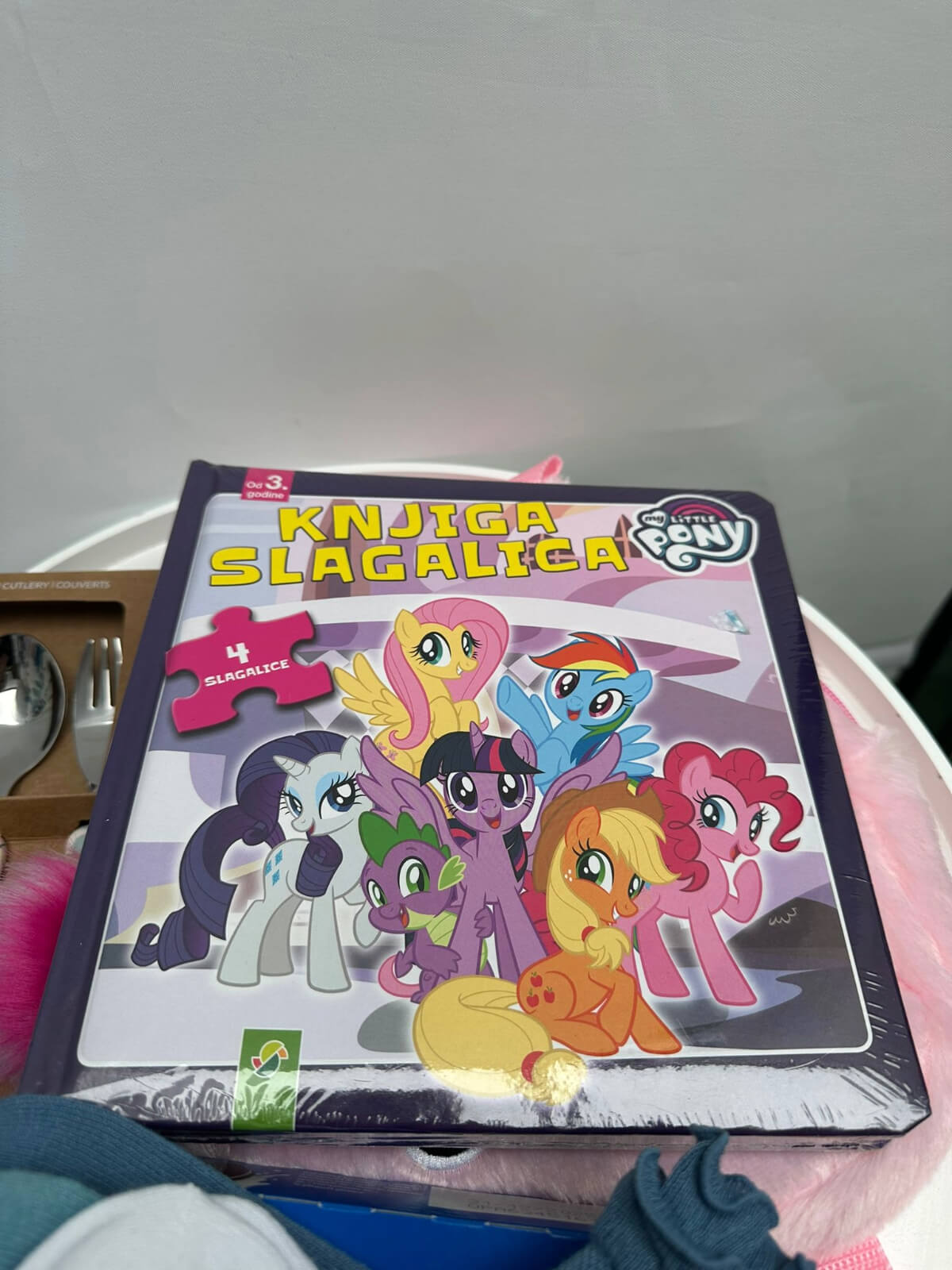 Unicorn Play Giftbox #89 - Image 3