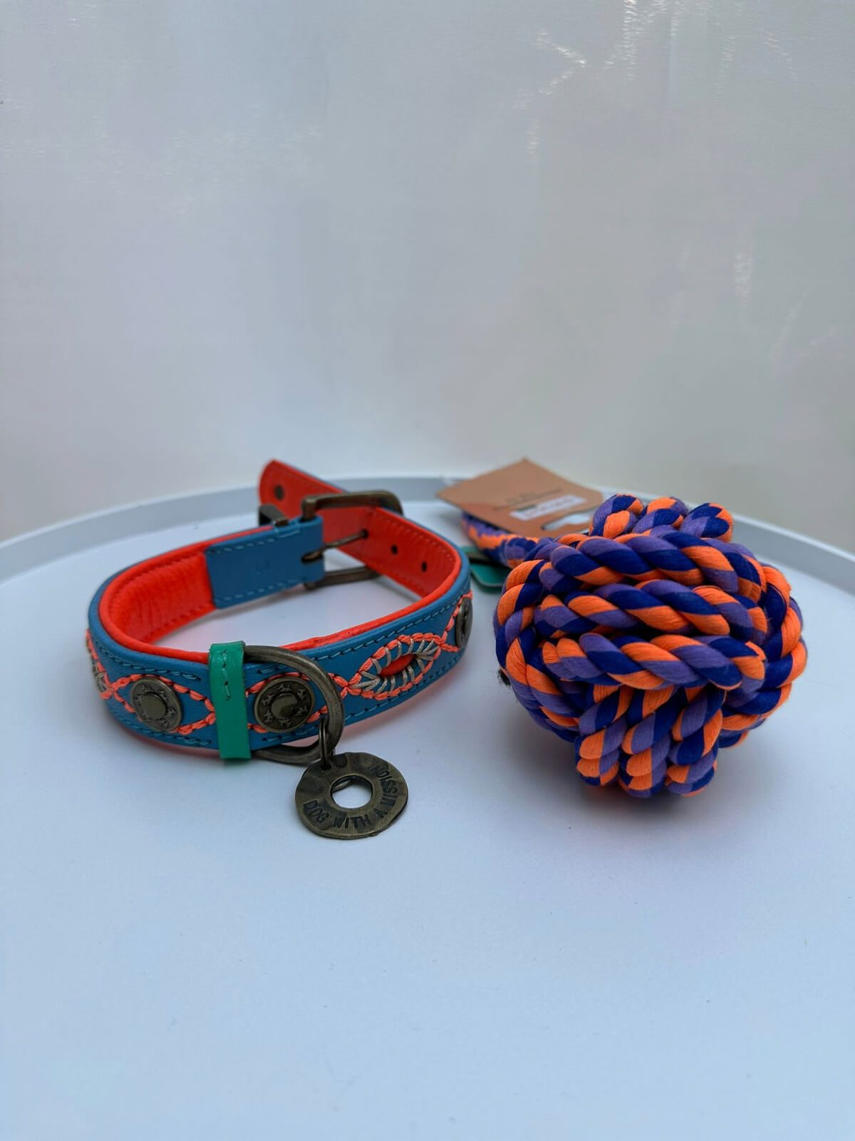 Jones Luxury Dog Collar made from premium materials with elegant design.