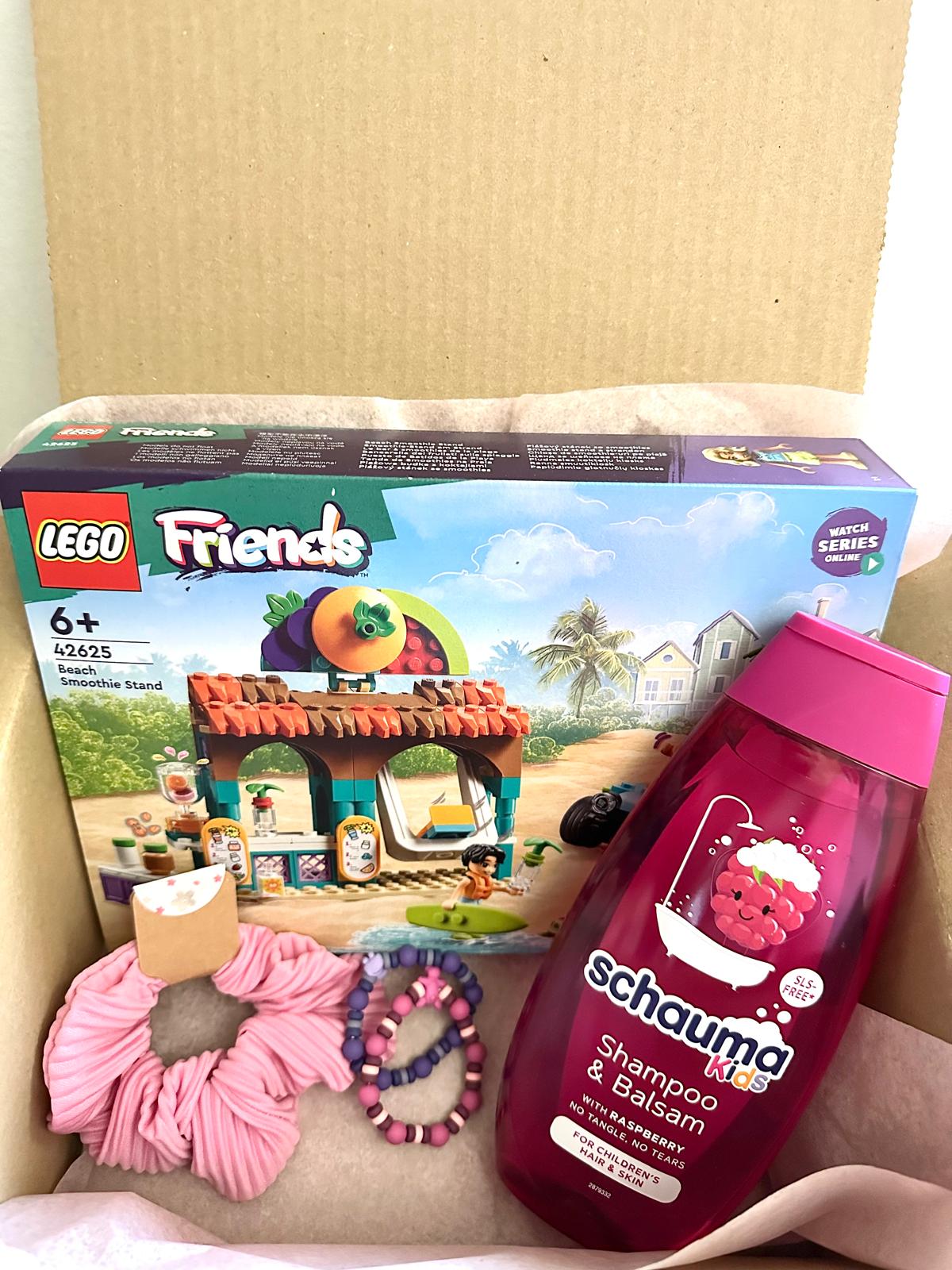 Lego kids gift box combined with gentle shampoo, perfect for playful and caring routines.