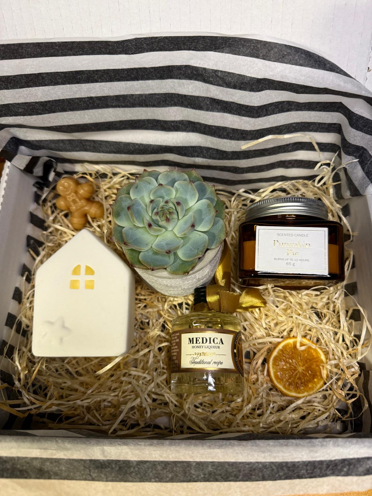 Mediterranean Hygge & Pumpkin Pie Giftbox #237 - Image 2