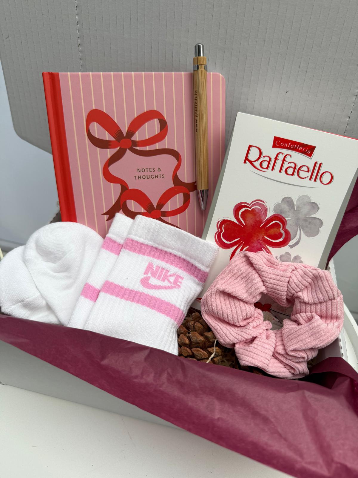 Pink Notes & Cozy Vibes Giftbox #285 - Slika 2
